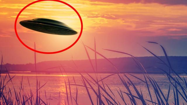 UFO Videos 2017!! Strange UFO Videos Caught On Tape 2017