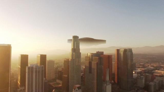 Giant UFO filmed in the sky of California ! January 2017