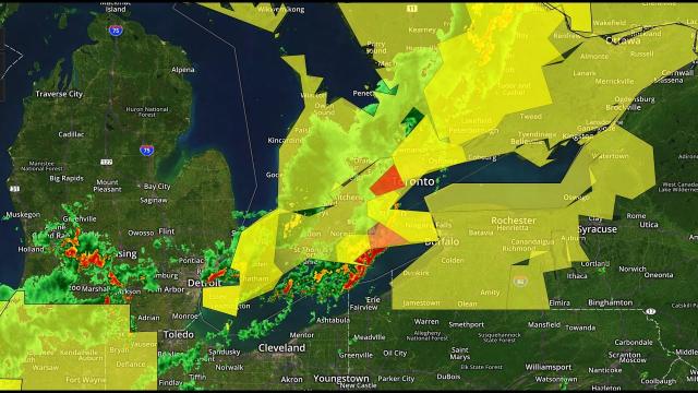 Alert! Toronto Tornado Warning & Heavy Illinois Rain.