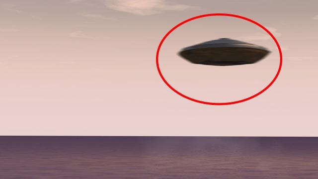 OMG!! Aliens Getting Closer!! Most Popular UFO Alien Footage Caught On Tape 2017