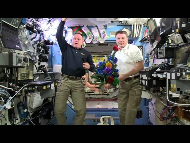 Space Station Crew Sends Christmas Greetings to Earth | Video