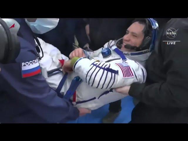 Record-breaking NASA astronaut carried out of Soyuz spacecraft after landing