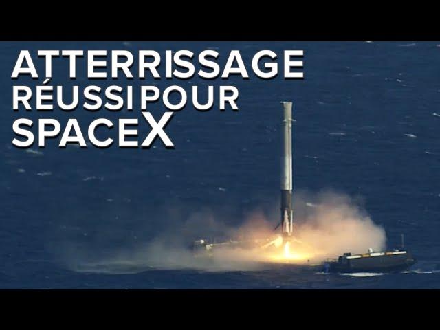 Le Falcon 9 de SpaceX se pose sur une barge en mer